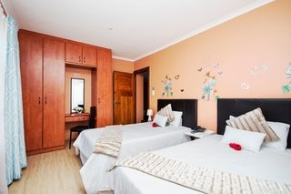 sea side accommodation bnb bluewater bay king kings lodge room8