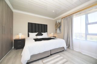 sea side accommodation bnb bluewater bay king kings lodge king room 1 001