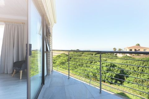 sea side accommodation bnb bluewater bay king kings lodge king room 1 008