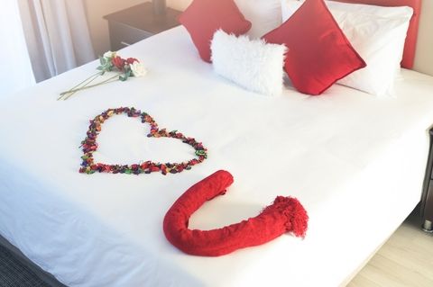 sea side accommodation bnb bluewater bay king kings lodge king room 2 087