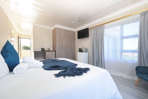 sea side accommodation bnb bluewater bay king kings lodge king room 3 029